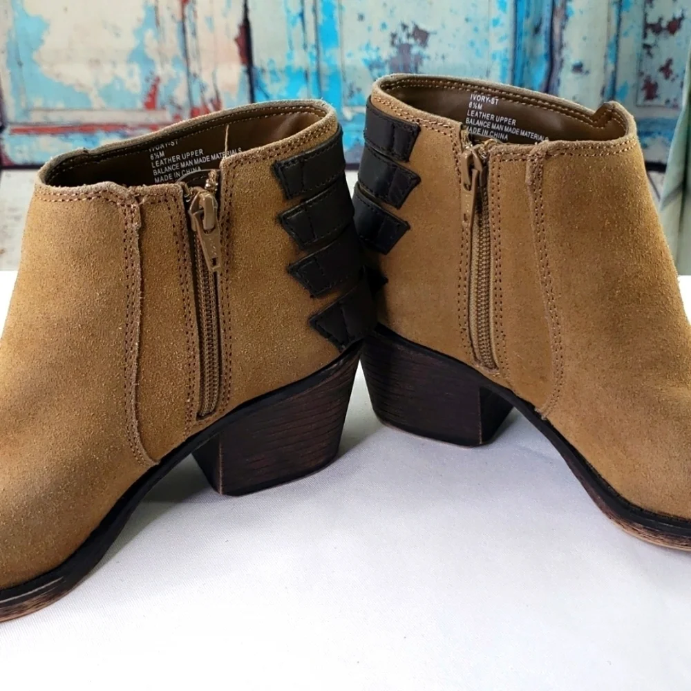 Coach and‎ Four Ivory Buckle Strap Ankle Boots